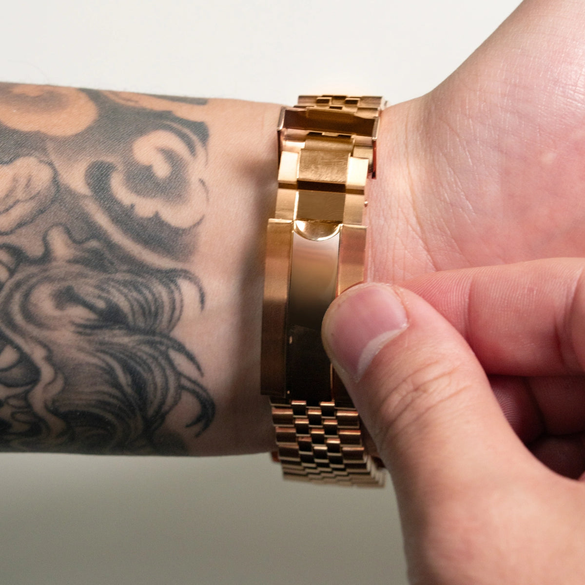 Mod Day-Date Rose Gold Arabic