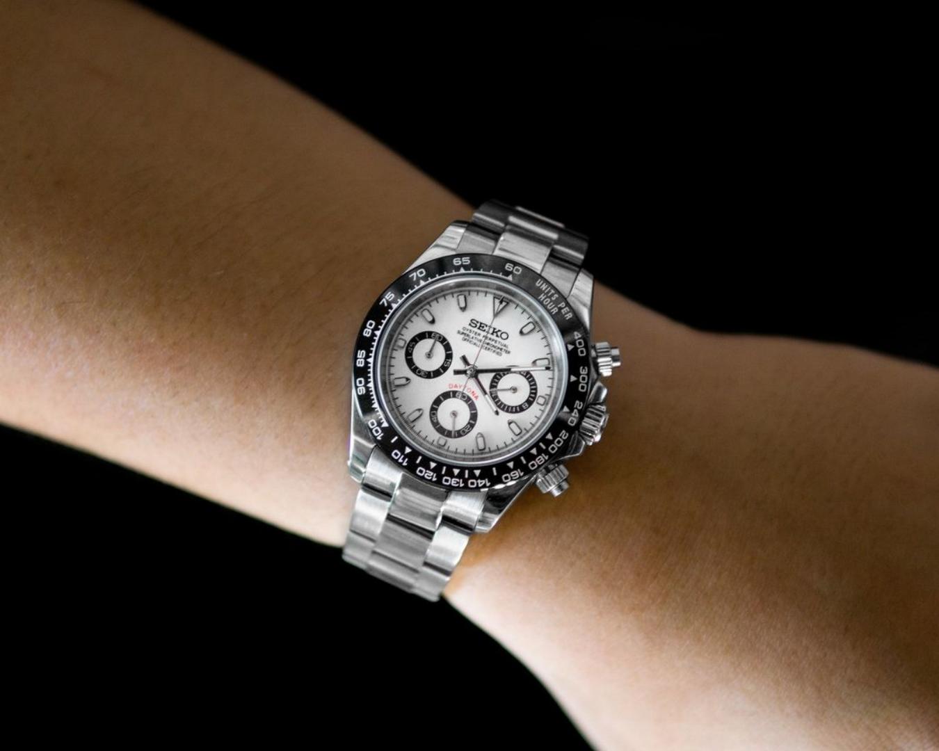Kick-Off Watches