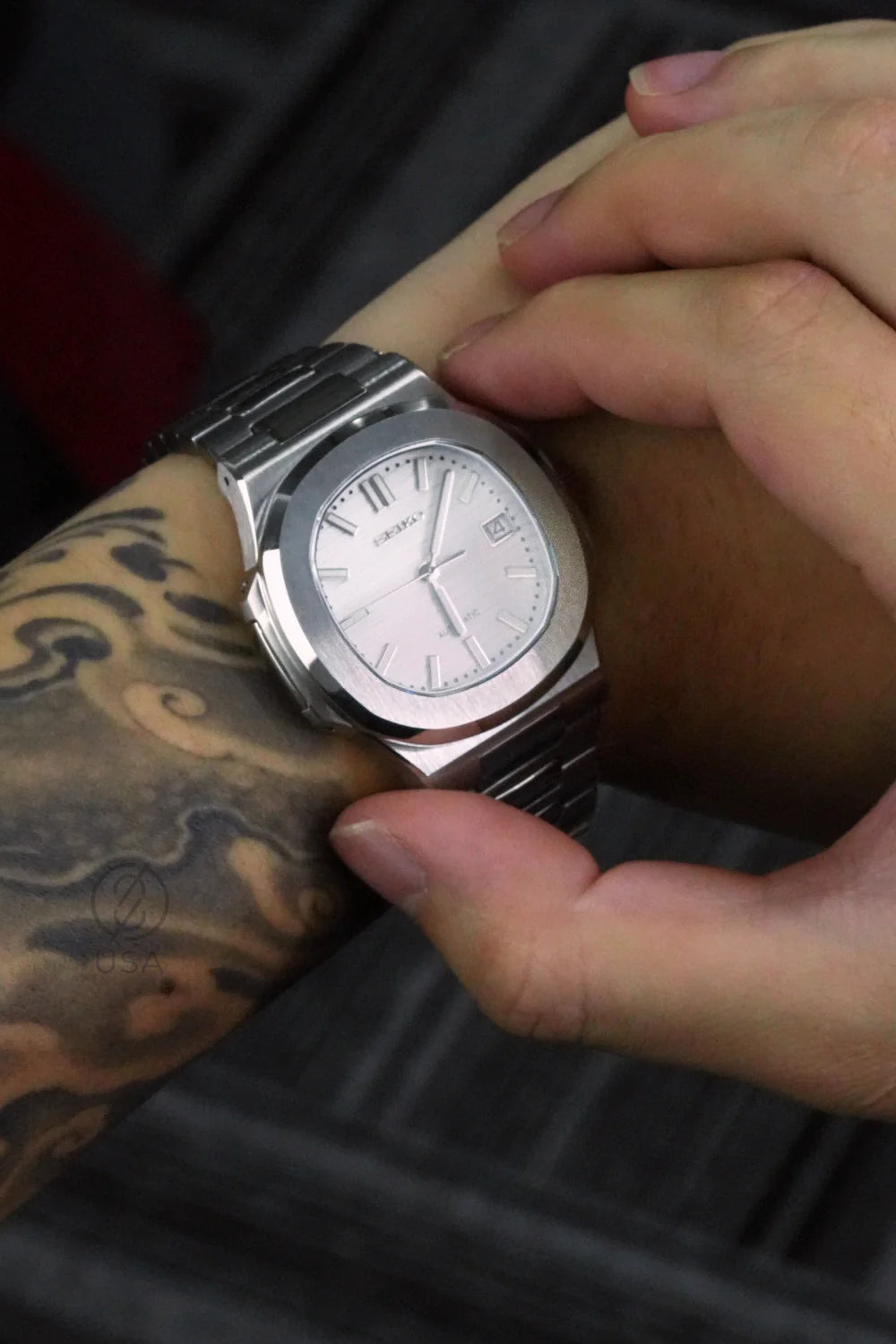 Mod Nautilus Silver White