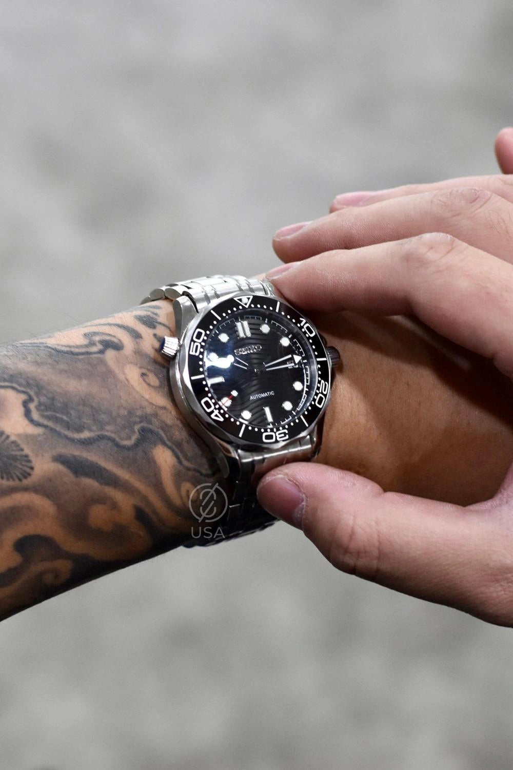 Mod Seamaster Silver Black