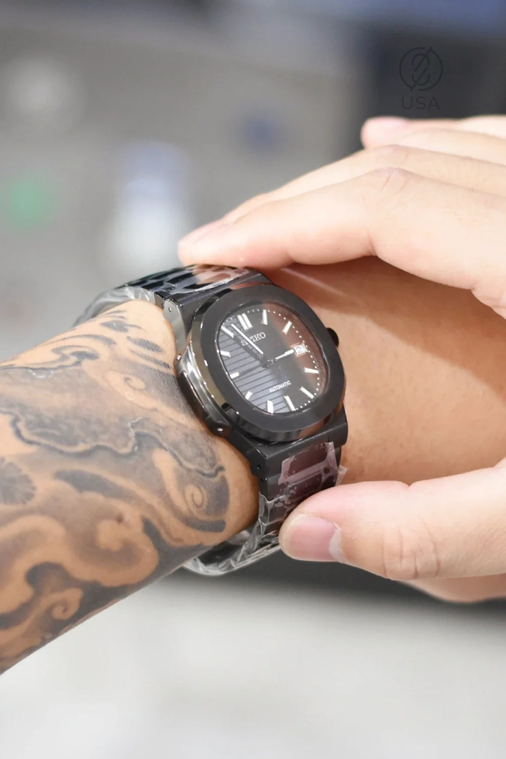 Mod Nautilus All Black