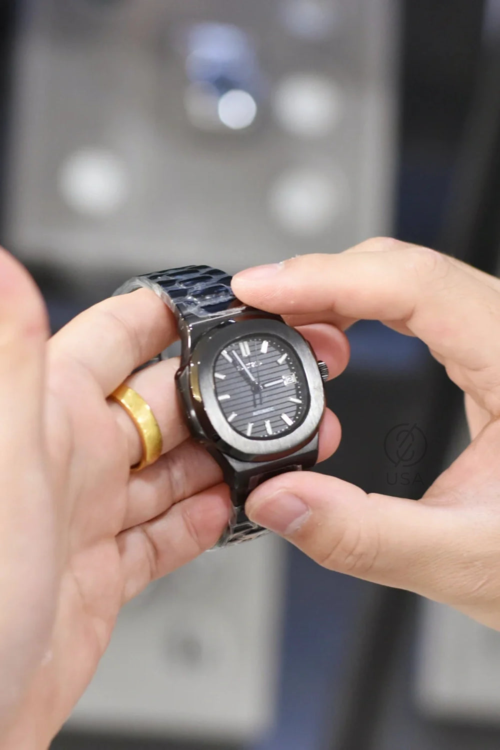 Mod Nautilus All Black